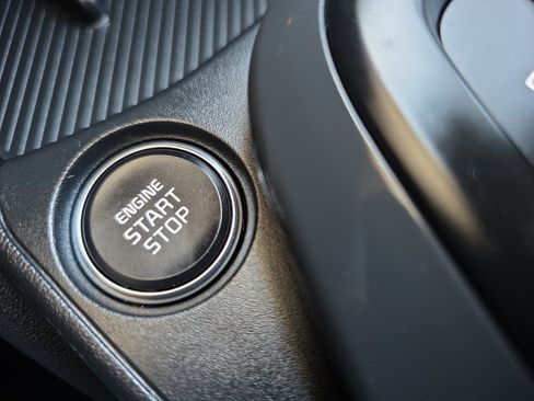 Certified 2025 Kia K4 EX image 18