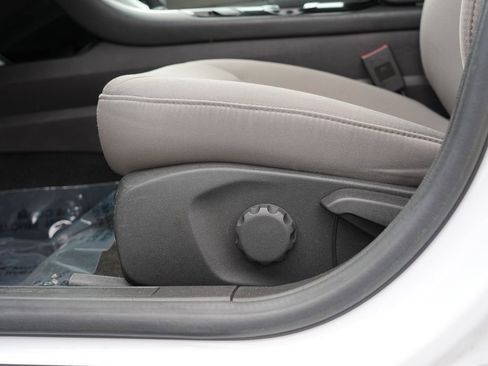 Used 2016 Ford Fusion S FWD image 15