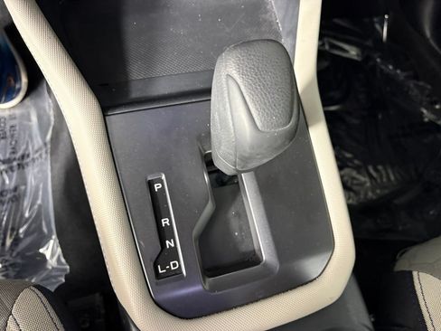 Used 2025 Subaru Forester AWD/4WD image 18