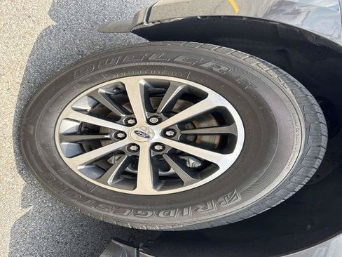Certified 2020 Ford Expedition XLT RWD image 9