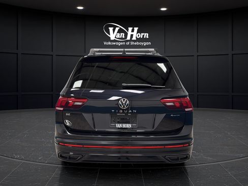 Used 2022 Volkswagen Tiguan SE R-Line AWD/4WD image 6