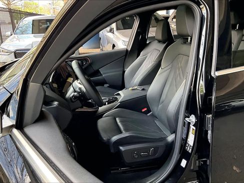 Certified 2025 BMW X3 xDrive30i image 7