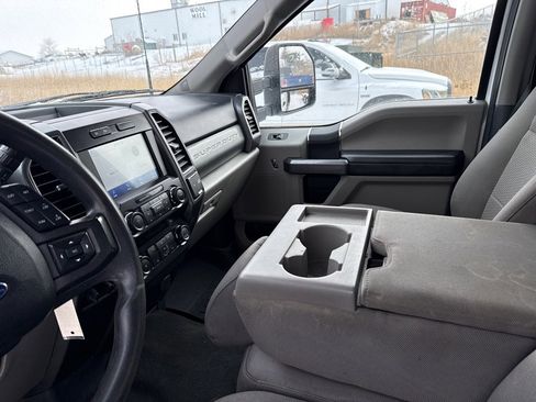 Used 2022 Ford F350 XLT image 18