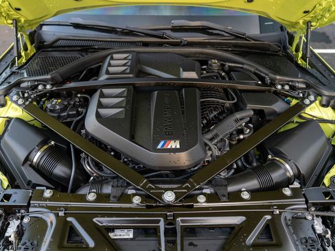 Used 2025 BMW M3 w/ Executive Package image 28