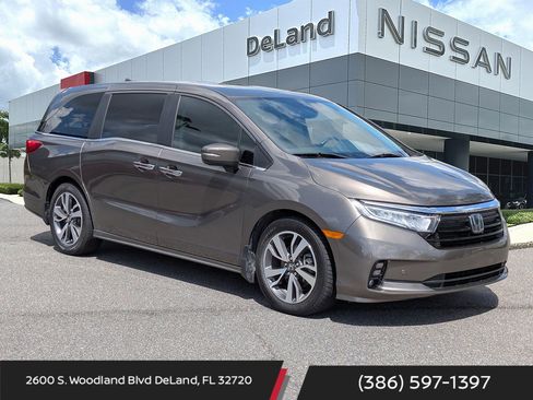 Used 2022 Honda Odyssey Touring image 1