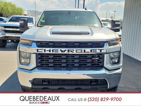 Used 2020 Chevrolet Silverado 2500 LT w/ Advanced Trailering Package AWD/4WD image 2