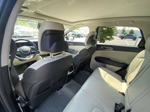 Used 2024 Kia Sportage EX w/ EX Premium Package AWD/4WD image 23