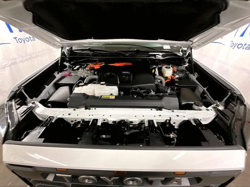 Certified 2025 Toyota Sequoia TRD Pro image 31