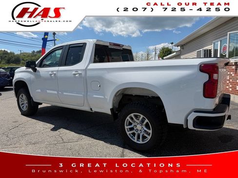 Used 2024 Chevrolet Silverado 1500 RST w/ Z71 Off-Road Package AWD/4WD image 5