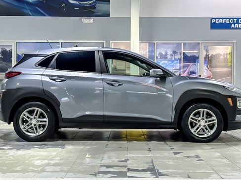 Used 2018 Hyundai Kona SE image 7