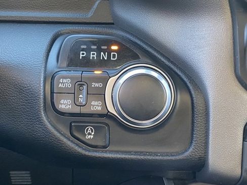 Used 2021 RAM 1500 Big Horn image 14