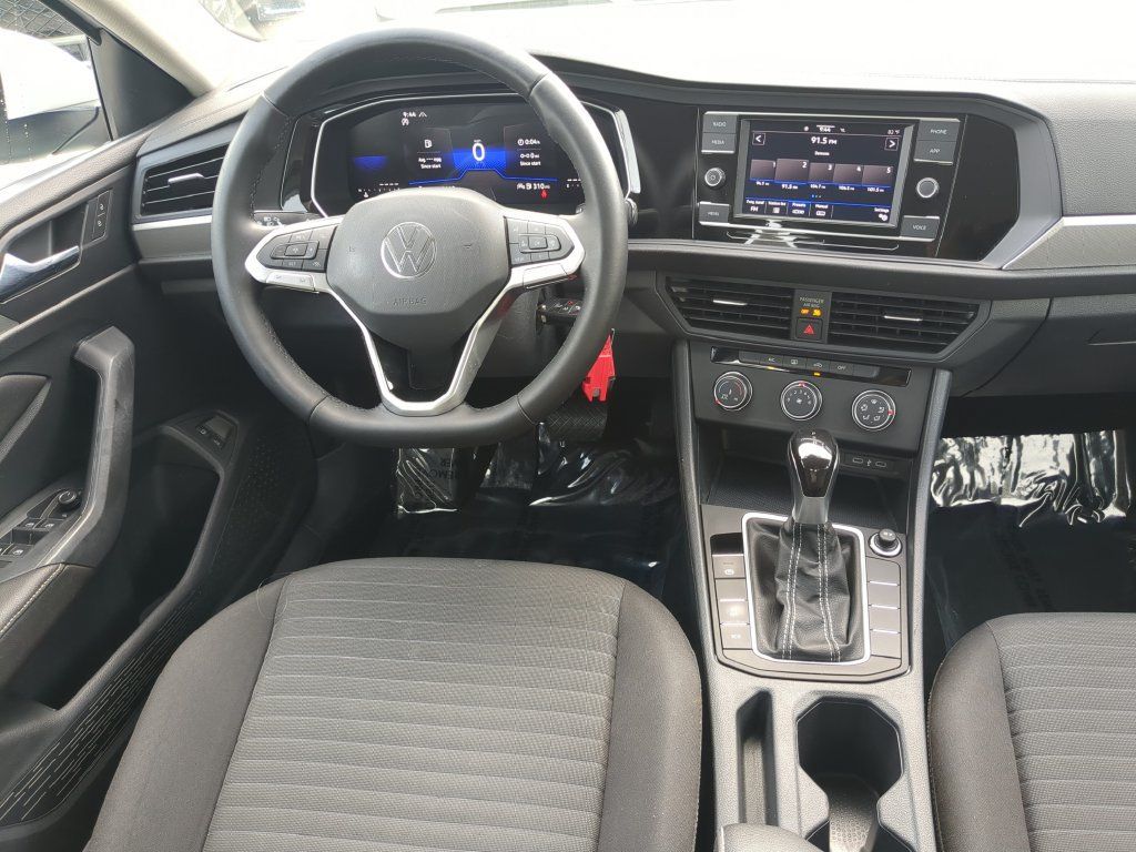 Certified 2024 Volkswagen Jetta S FWD image 12