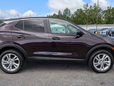 Used 2020 Buick Encore GX Preferred w/ Cold Weather Comfort Package AWD/4WD image 5