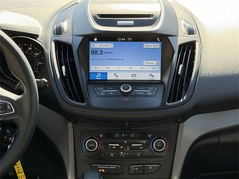 Used 2018 Ford Escape SE w/ SE Sync 3 Package image 14