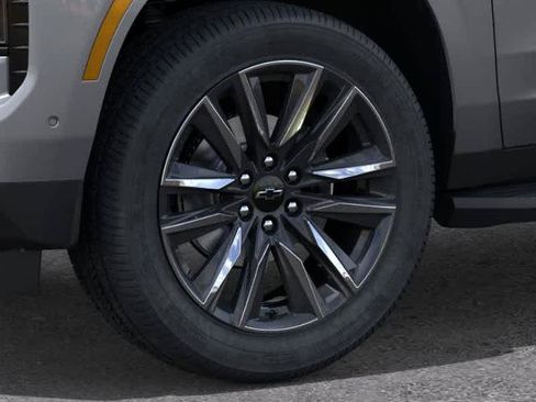 New 2026 Chevrolet Tahoe LS w/ LS Custom Edition AWD/4WD image 9