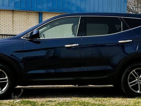 Used 2017 Hyundai Santa Fe Sport FWD image 8