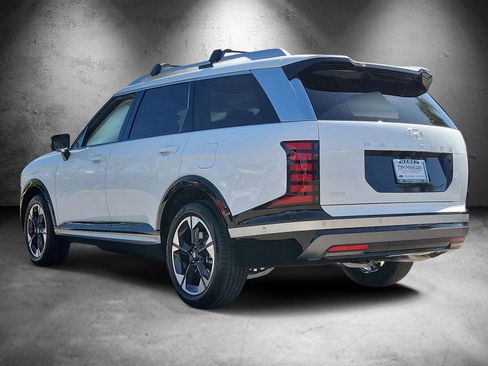 New 2026 Hyundai Palisade Limited FWD image 4