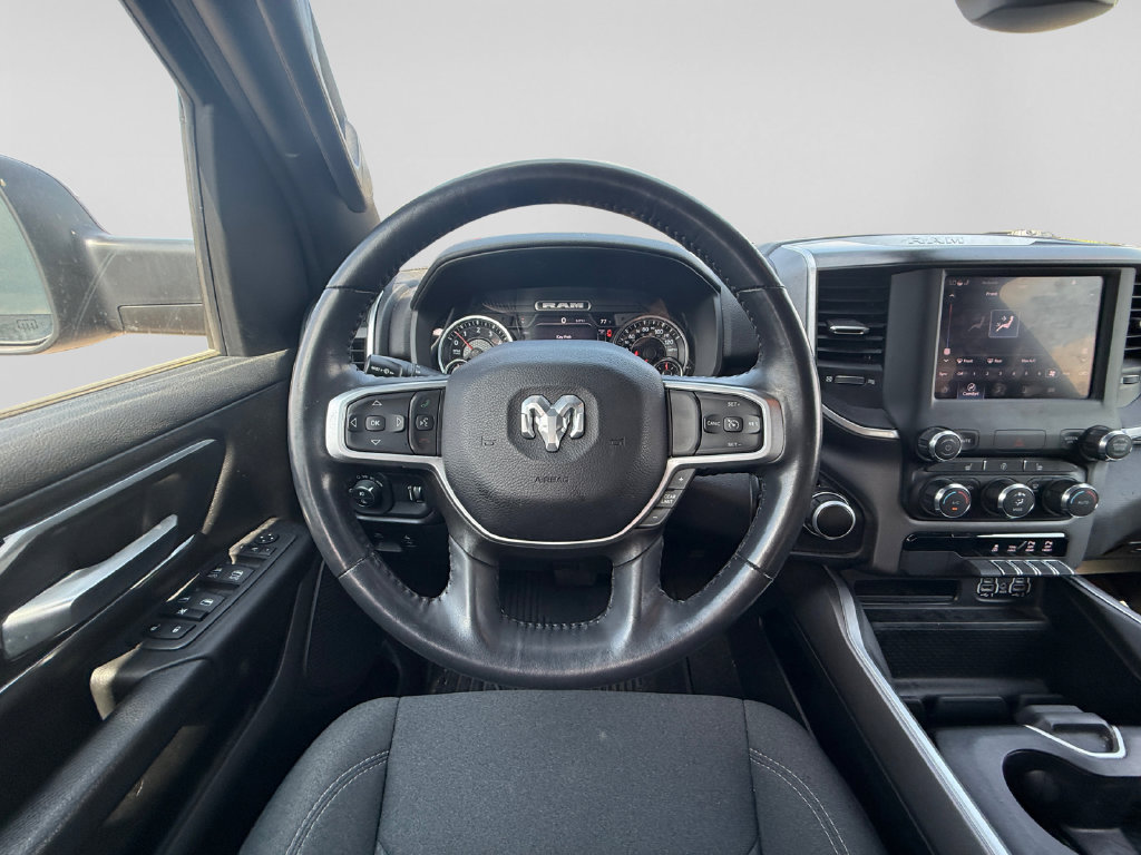 Used 2022 RAM 1500 Big Horn AWD/4WD image 15