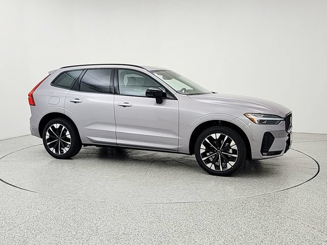 New 2026 Volvo XC60 B5 Plus w/ Protection Package Premier AWD/4WD image 3