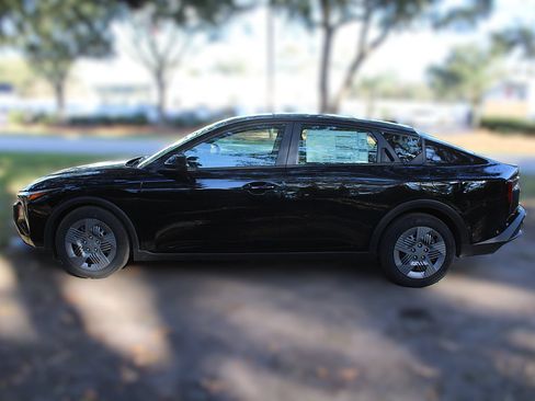 New 2026 Kia K4 FWD image 13