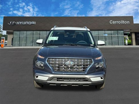 New 2026 Hyundai Venue SEL image 2