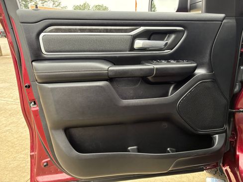 Used 2021 RAM 1500 Big Horn image 9