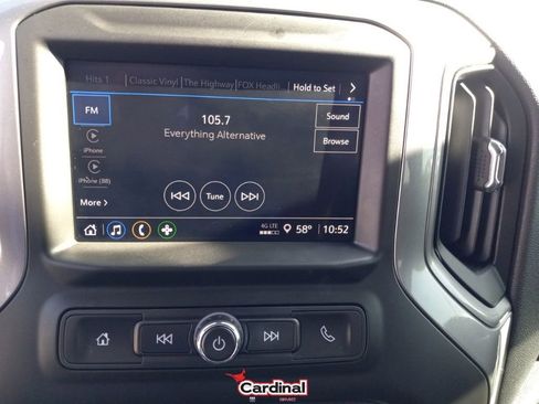 Used 2025 Chevrolet Silverado 1500 Custom Trail Boss w/ LPO, Dark Essentials Package image 32