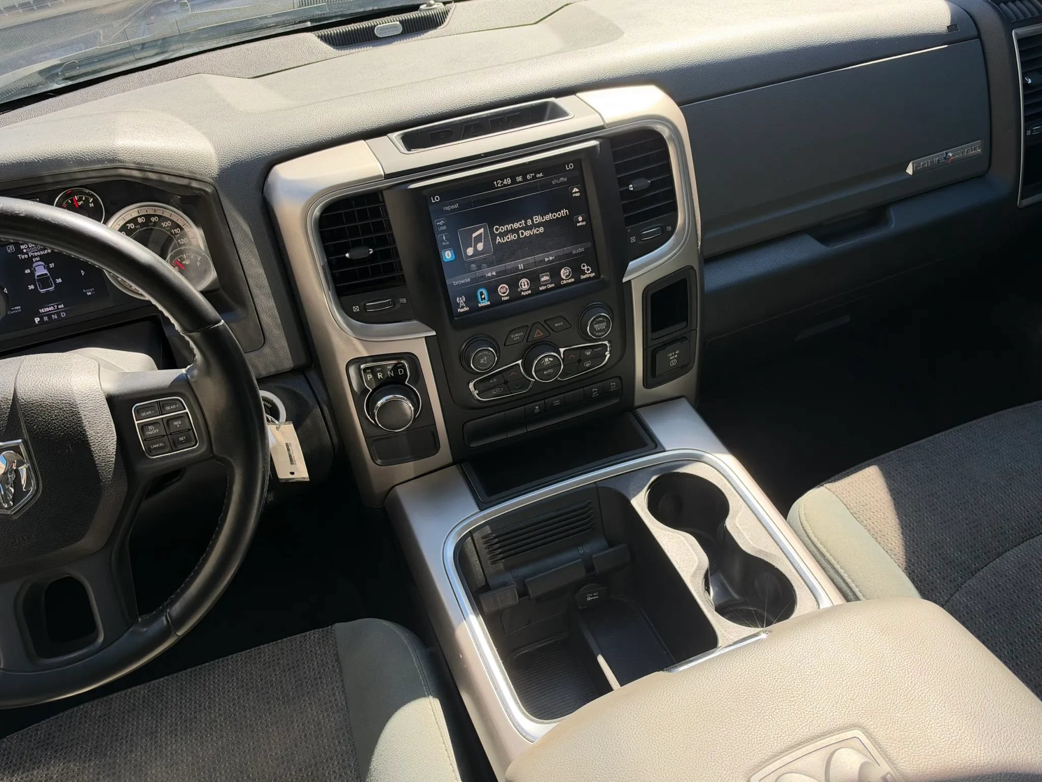 Used 2017 RAM 1500 Lone Star RWD image 19