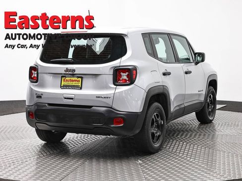 Used 2021 Jeep Renegade Sport AWD/4WD image 5