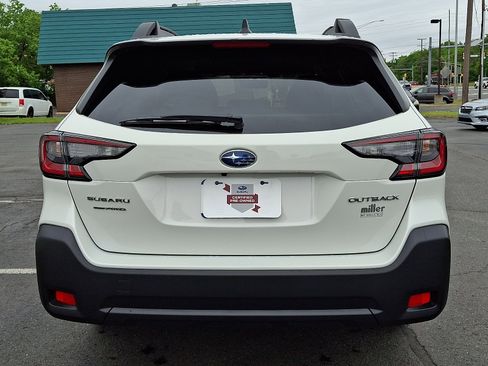 Certified 2025 Subaru Outback Premium AWD/4WD image 5