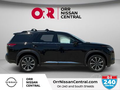 New 2026 Nissan Pathfinder Platinum w/ Lighting Package