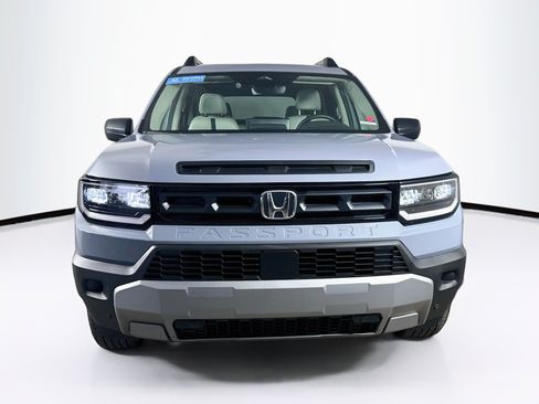 Certified 2026 Honda Passport RTL image 3