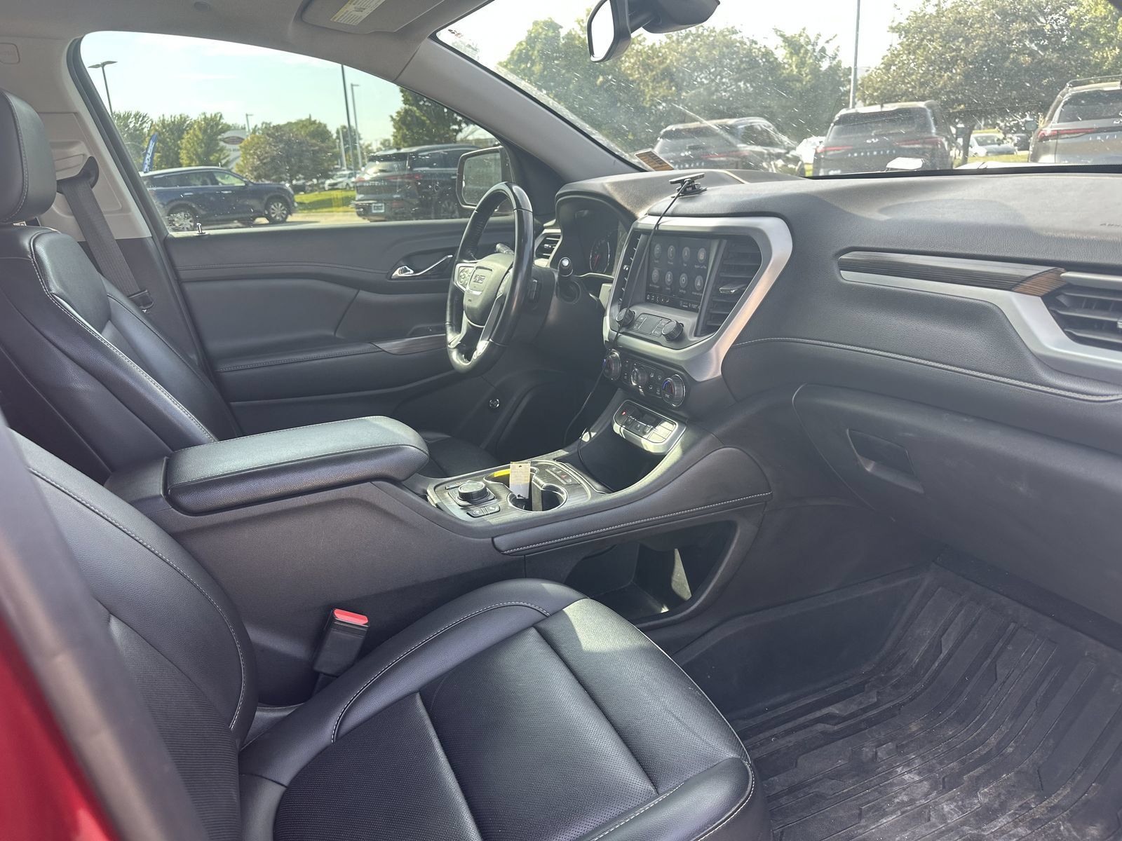 Used 2021 GMC Acadia SLT w/ Elevation Edition AWD/4WD image 3