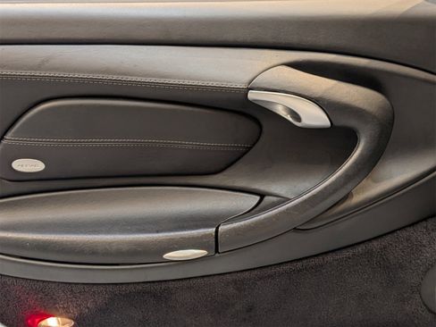 Used 2004 Porsche 911 Carrera 4S image 22