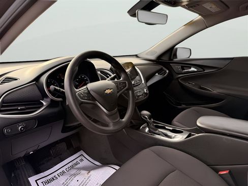 Used 2022 Chevrolet Malibu LS image 11