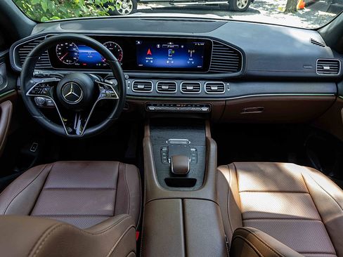 Used 2024 Mercedes-Benz GLE 350 4MATIC image 22