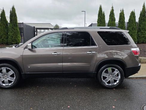 Used 2010 GMC Acadia SLT image 8