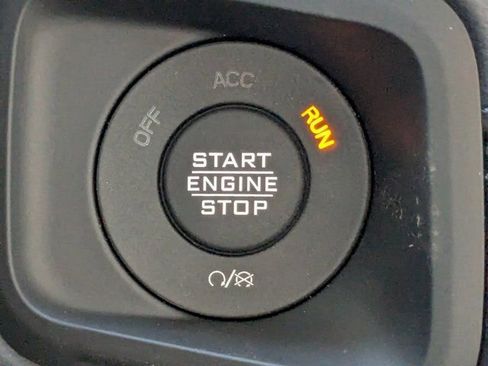 New 2026 Jeep Wrangler Unlimited Rubicon AWD/4WD image 30
