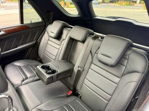 Used 2013 Mercedes-Benz ML 63 AMG 4MATIC image 4