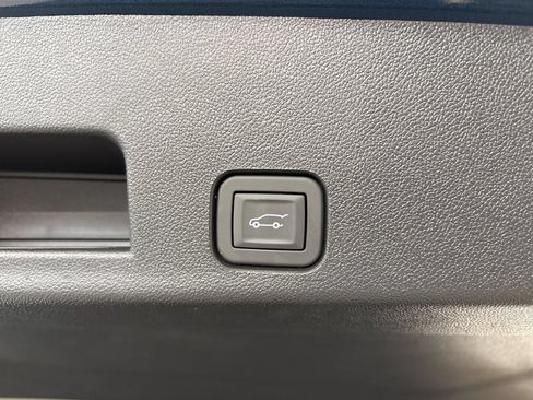 New 2026 GMC Acadia Denali w/ Super Cruise Package AWD/4WD image 21