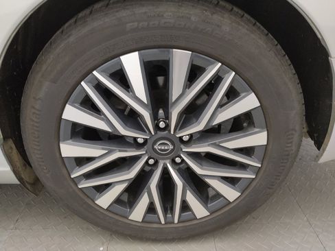 Used 2024 Nissan Altima 2.5 SV image 31