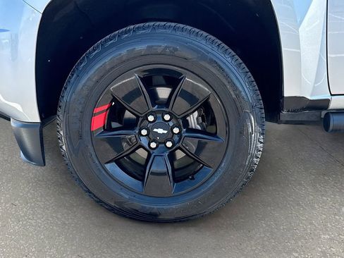 Used 2018 Chevrolet Colorado LT w/ Redline Special Edition RWD image 30