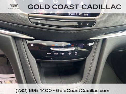 Certified 2024 Cadillac XT5 Premium Luxury image 24