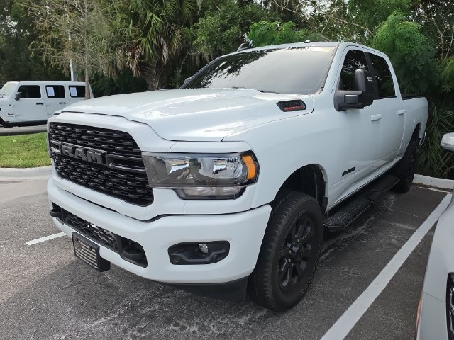 Used 2024 RAM 2500 Big Horn w/ Night Edition AWD/4WD image 3