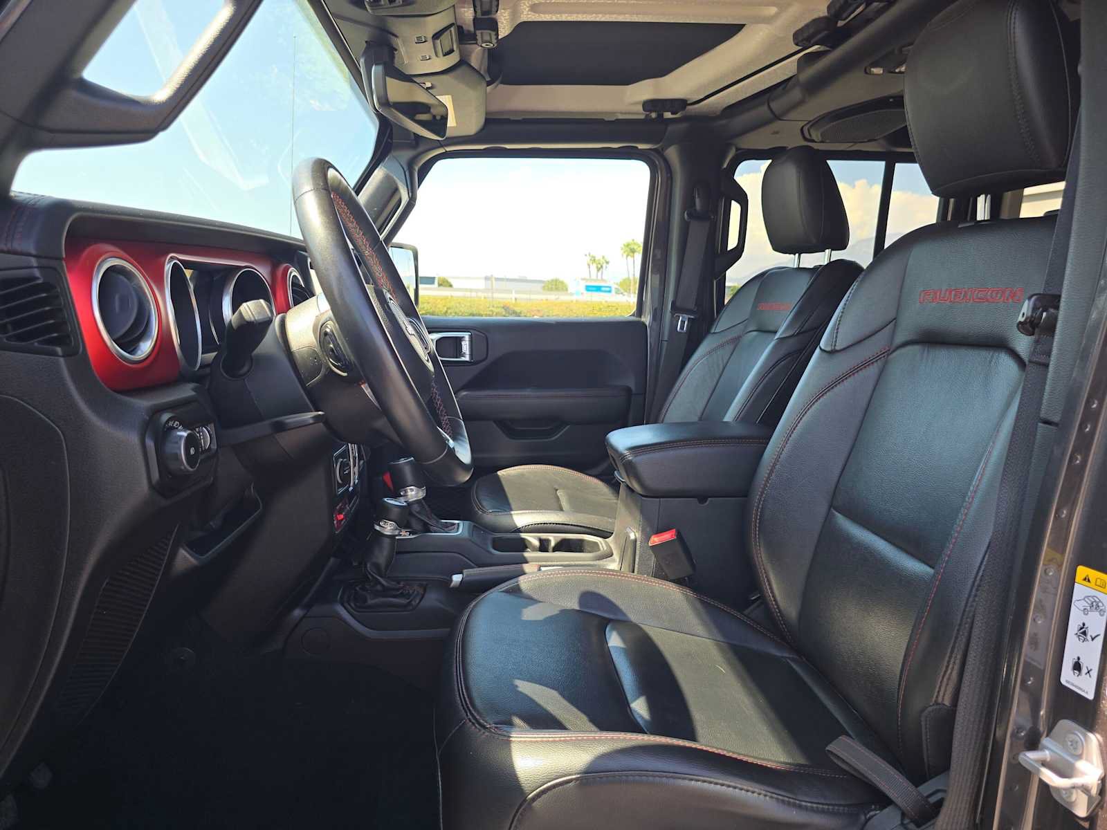 Used 2018 Jeep Wrangler Unlimited Rubicon AWD/4WD image 20