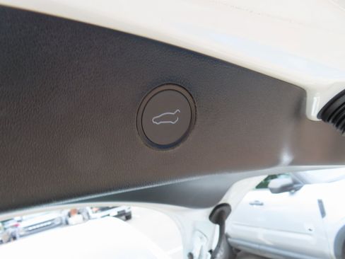 Used 2022 Tesla Model 3 Long Range image 30