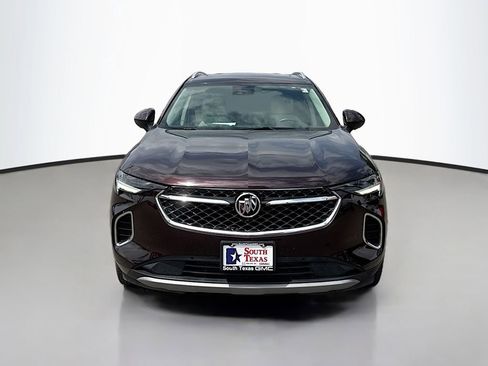 Used 2023 Buick Envision Avenir FWD image 2