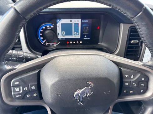 Used 2023 Ford Bronco Outer Banks AWD/4WD image 15