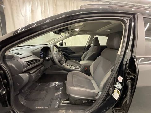 Used 2025 Subaru Crosstrek 2.5i Premium AWD/4WD image 10