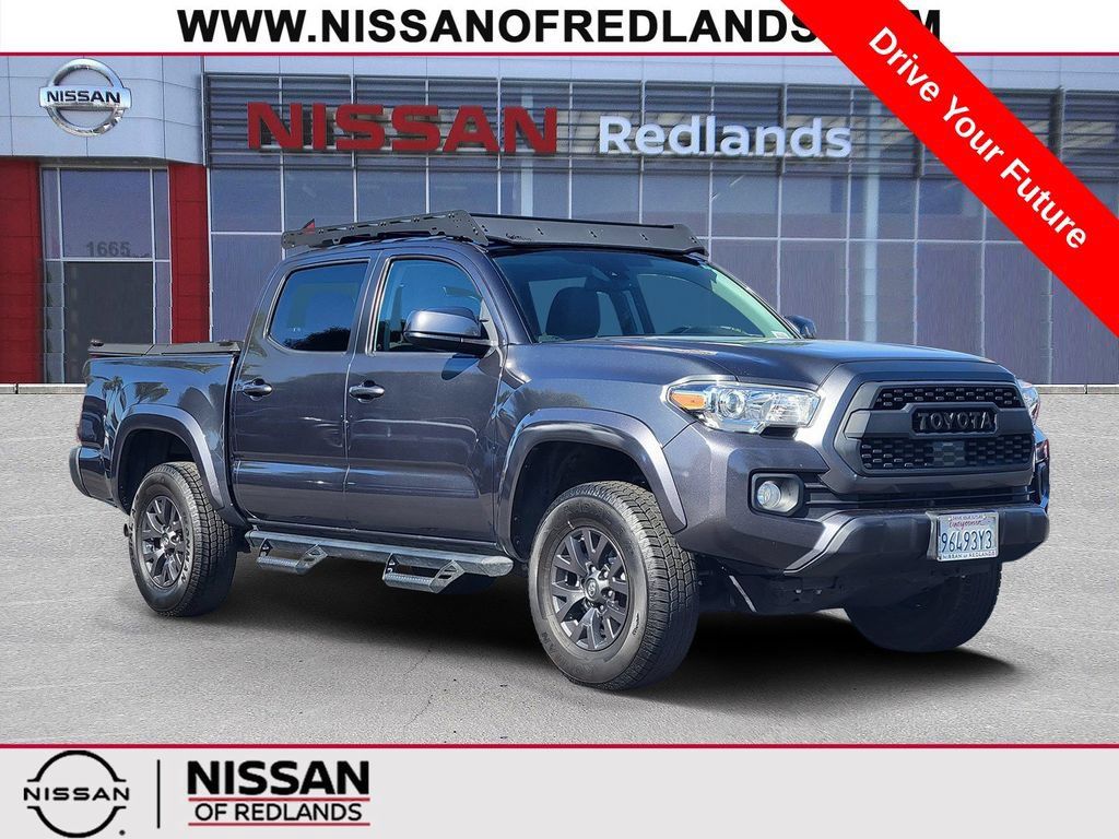 Used 2020 Toyota Tacoma SR5 RWD image 1